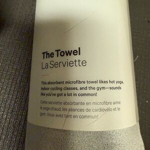Lululemon yoga towel brand new never used